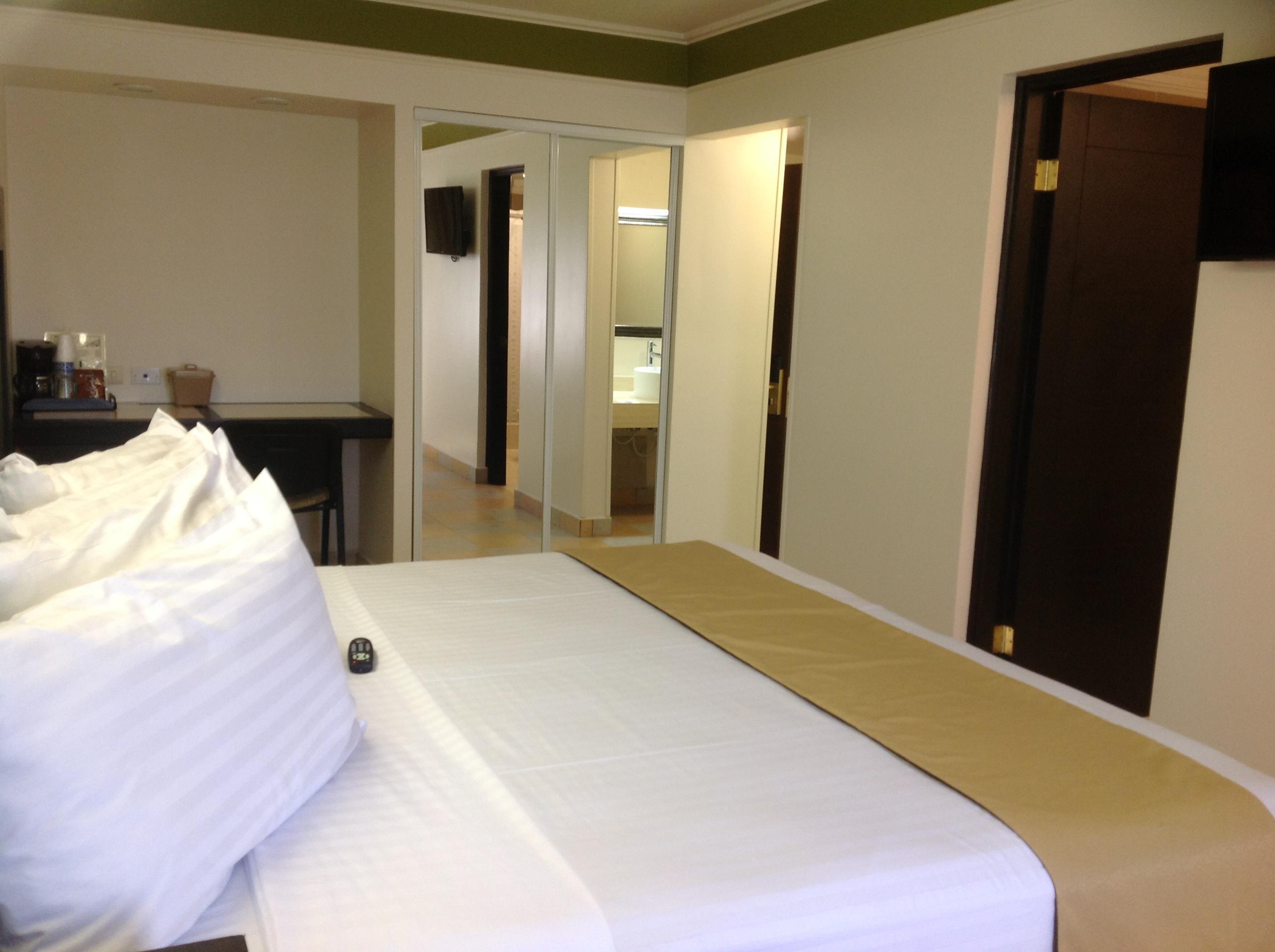 Best Western Hotel Plaza Matamoros מראה חיצוני תמונה