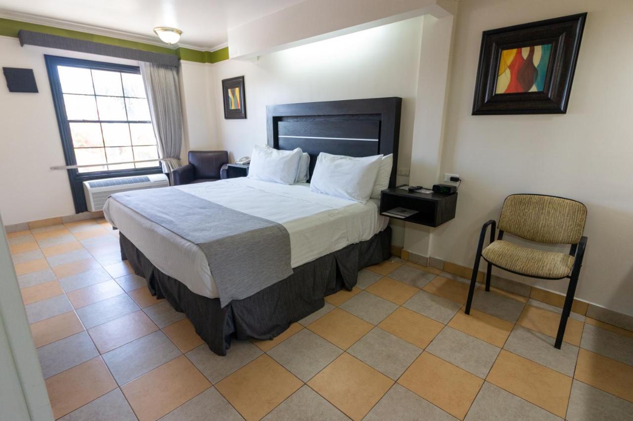 Best Western Hotel Plaza Matamoros מראה חיצוני תמונה