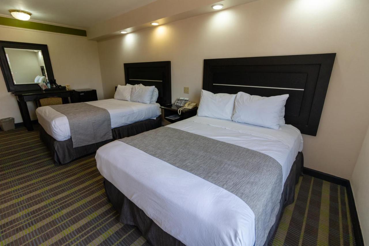 Best Western Hotel Plaza Matamoros מראה חיצוני תמונה